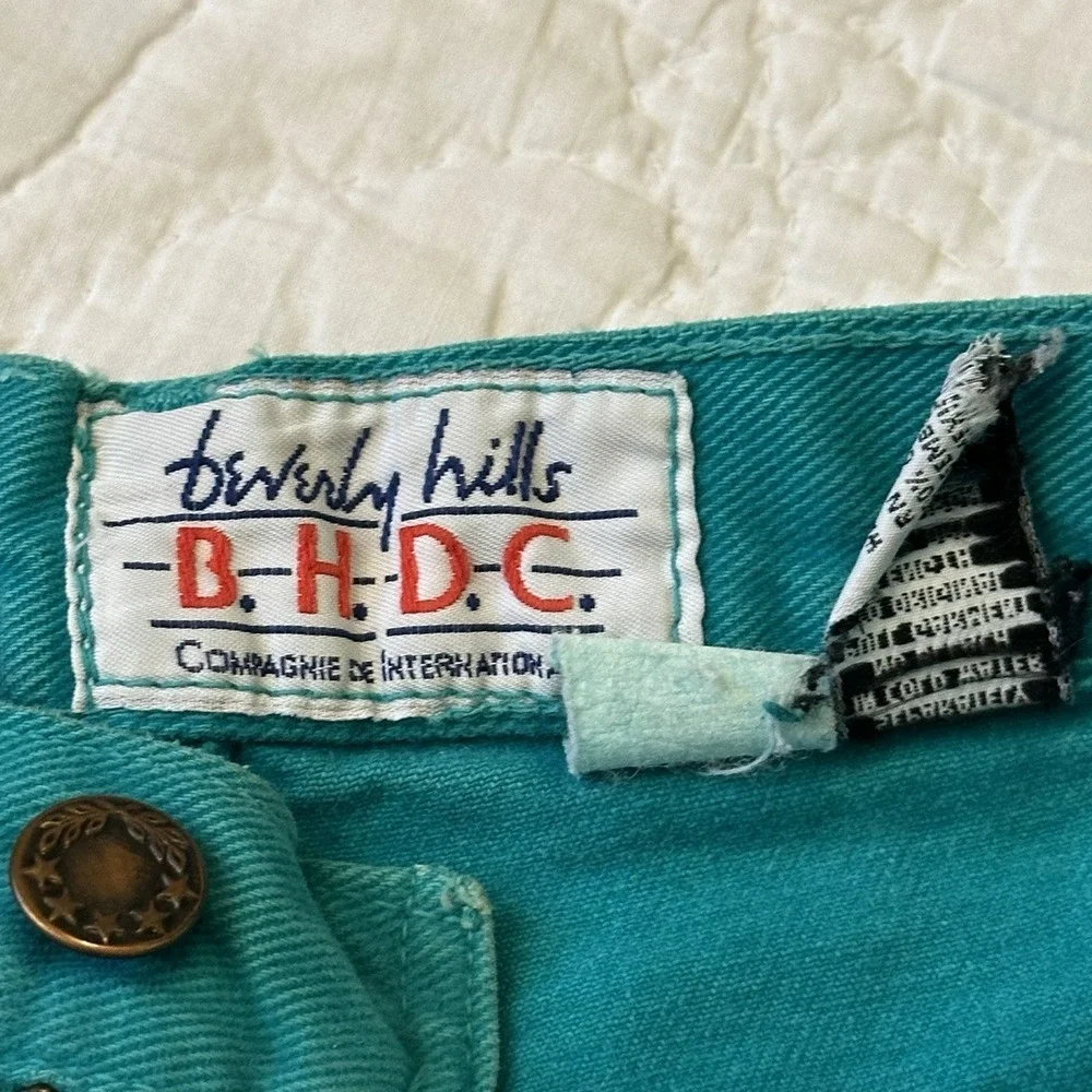 Beverley Hills B.H.D.C. Shorts Women's 9 Turquoise Cotton‎ Hemmed Talon Zipper